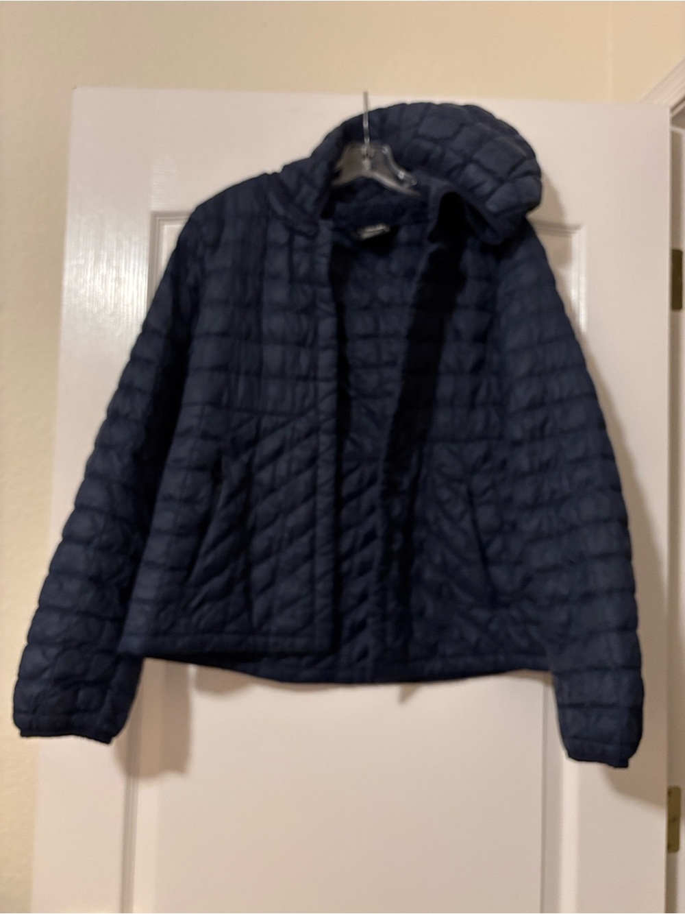 The North Face Women's ThermoBall Quilted Hooded Jacket size large